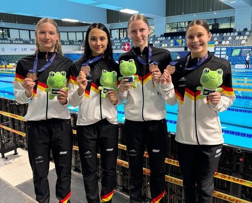 SCHWIMMEN - WEITERE JWM-MEDAILLE IN VILNIUS