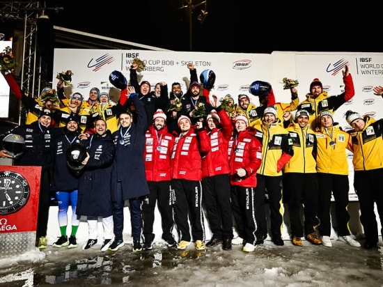 BOBSPORT +++ TEAM FRIEDRICH IN WINTERBERG AUF ZWEI