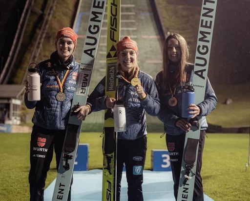 SKISPRINGEN +++ SILBER FÜR SELINA FREITAG